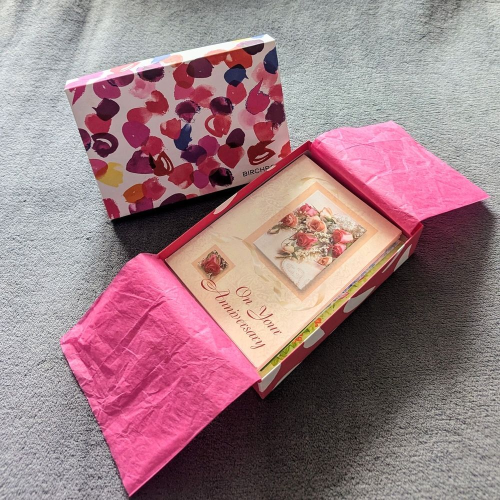Box of 24 Assorted Greeting Cards & Envelopes